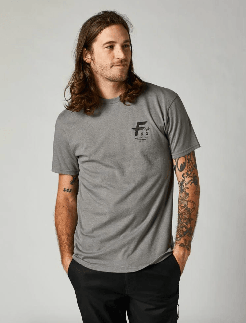 Polera Hombre Lifestyle Premium Big F - Formato: Gris