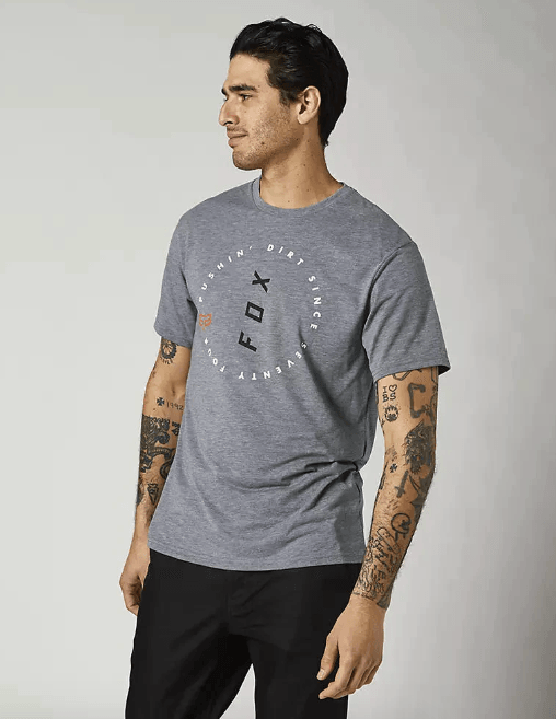 Polera Lifetsyle Clean Up - Color: Gris